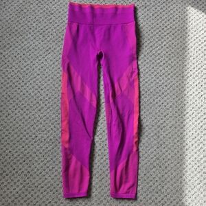 Pink cool & comfy seamless leggings
